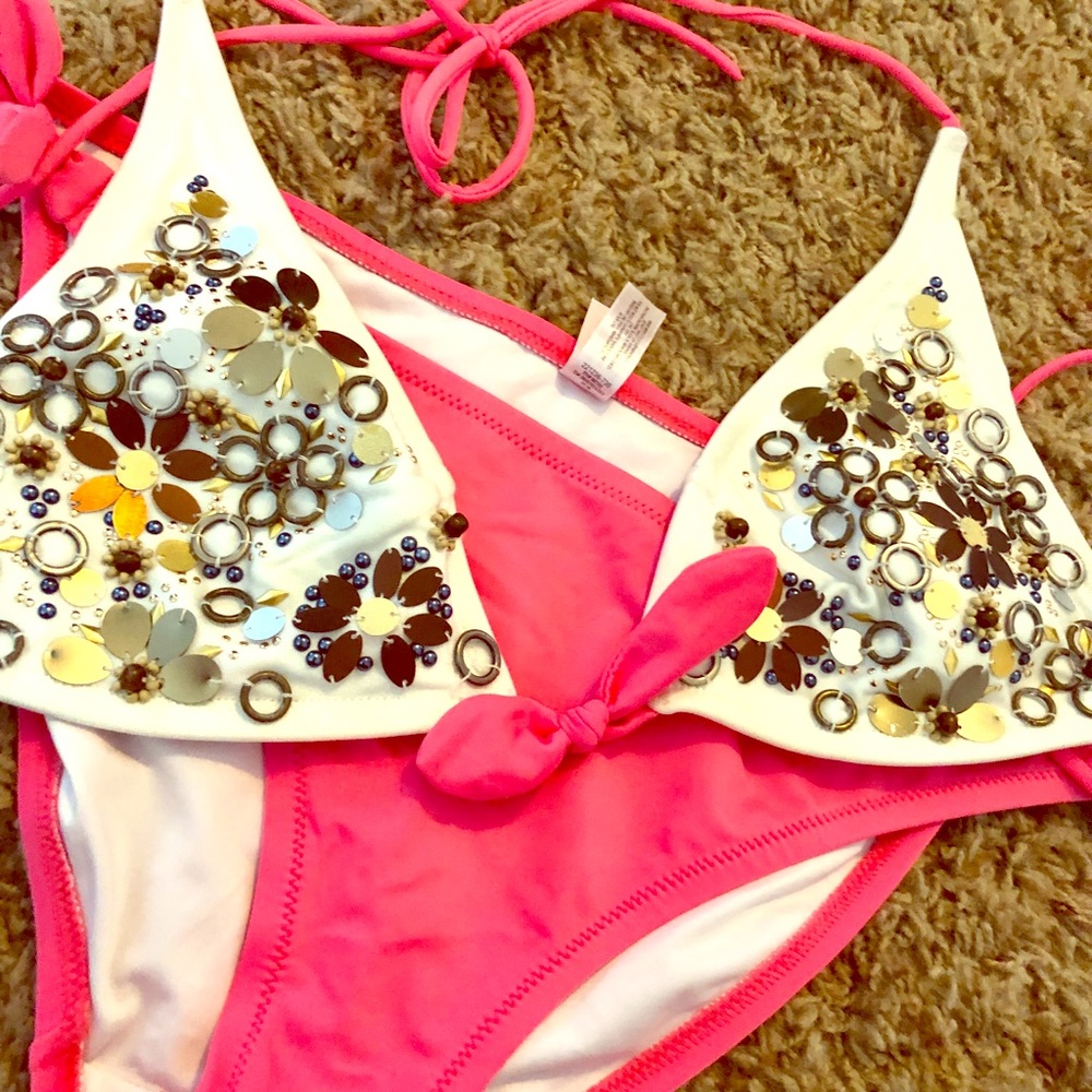 Victoria secret bikini size medium